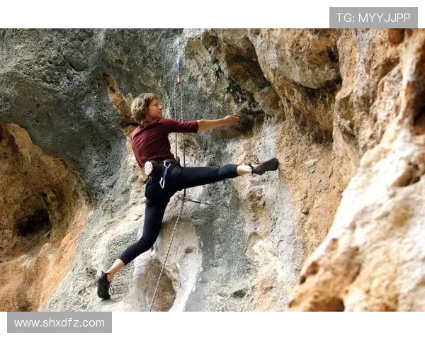 南京攀岩队成长纪实:从初学者到高手的奋斗与蜕变故事